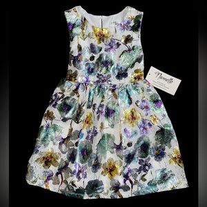 Nannette Girl’s Dress Child Size 5 Sleeveless Floral Lace Metallic Gold White